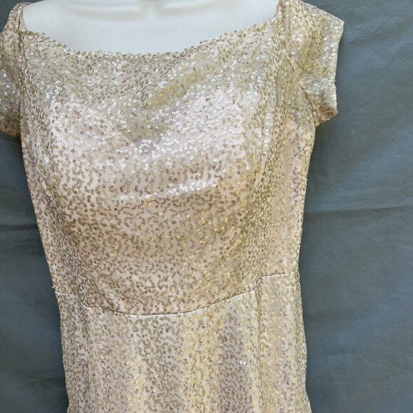 Mori Lee Bridesmaid 21652 Size 12 Gold Sequin Maxi Gown Dress Illusion Neckline - Picture 5 of 10